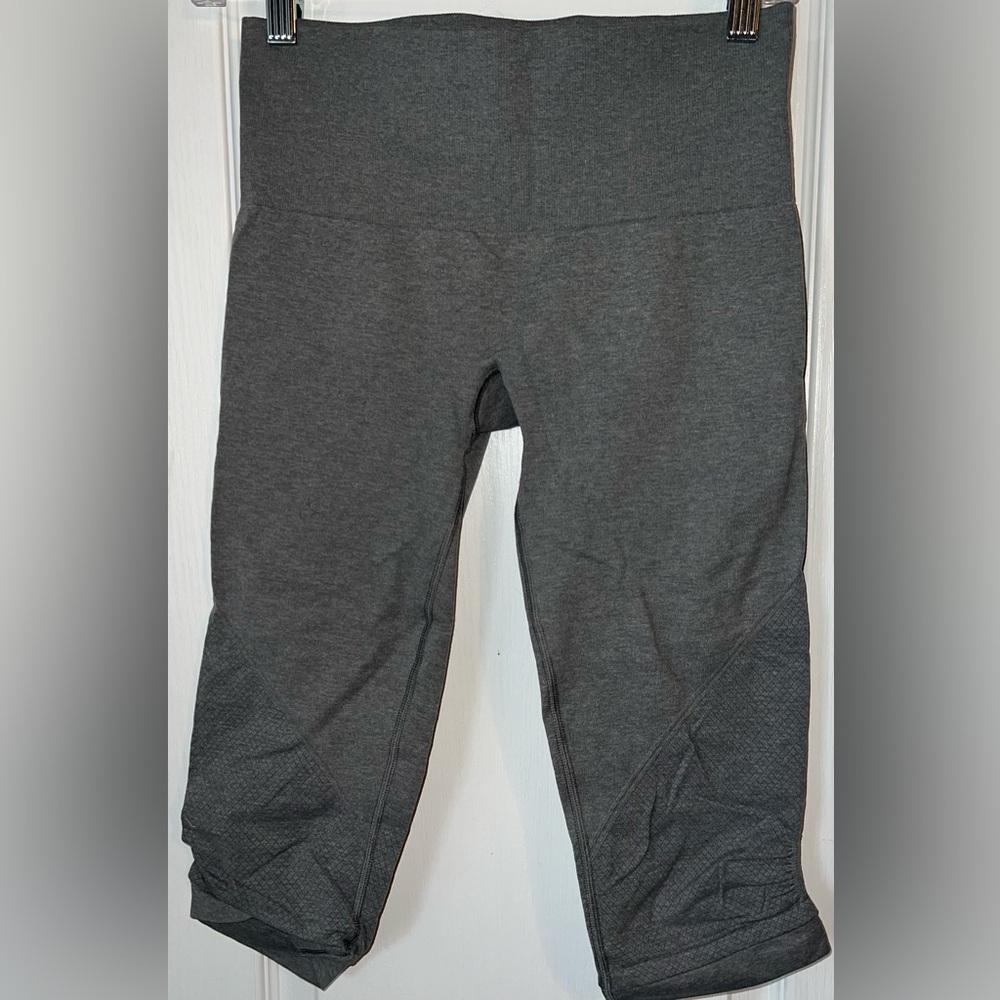 Lululemon Ebb To Street Crop Gray Legging Size 4